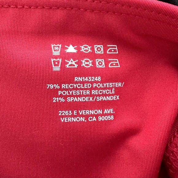 NEW Reformation EcoMove High Rise 7" Bike Short in Lipstick Red - Picture 7 of 7